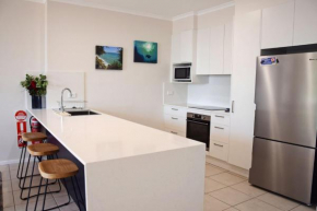 Tradewinds Apartment 4